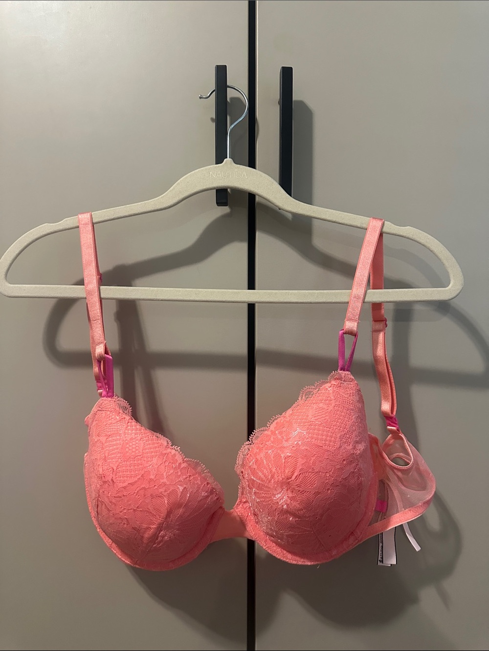 Victoria Secret Lace Push-Up Bra in Coral Pink - Women's Intimates Size 34D